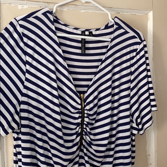 Blouse - Picture 3 of 3